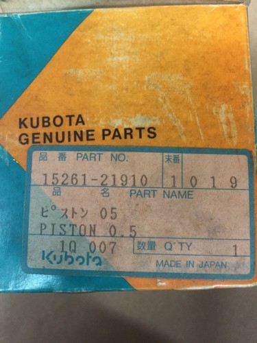 New kubota oem piston - new,