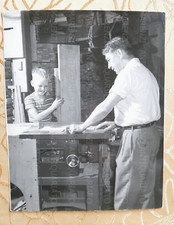 VINTAGE PHOTOGRAPH PHOTO WORKS