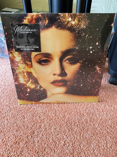 Madonna the girlie show - the,