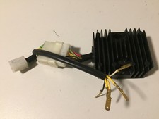 Regolatore di Tensione Alternatore per Magneti Permanenti 8 Pins Suzuki 272-901