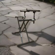 QuikLok T20BK stand a doppia X per tastiere + coppia di bracci aggiuntivi QLX-3