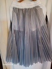 Nike x Sacai Womens Pleated