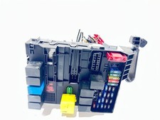 SCATOLA PORTA FUSIBILI PER