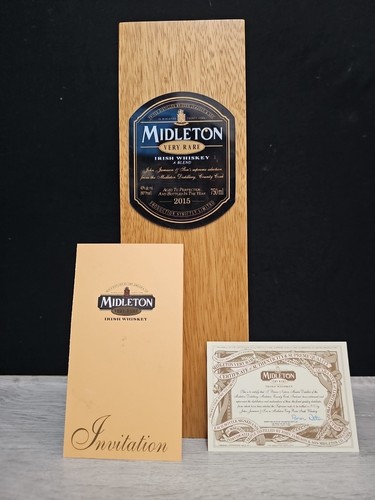 Midleton whiskey box 2015 - whiskey,