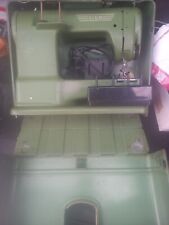 macchina da cucire industriale Elna