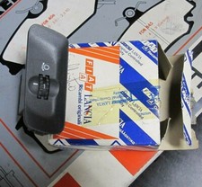 Lancia interruttore - y,