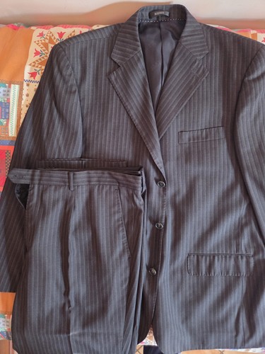 Completo uomo sartoriale