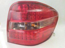 faro posteriore destro