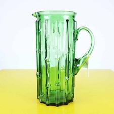 brocca in vetro verde vintage