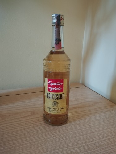 Liquore amaro aperitivo - liquore,