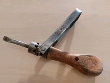 antico vecchio cacciavite a