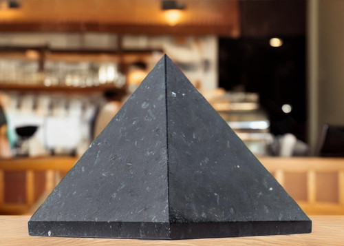 Piramide tormalina nera 165 - piramide,
