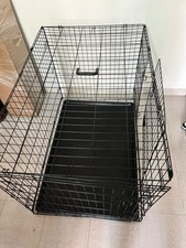 Box per Cani in Metallo con Porta e Vassoio sul Fondo