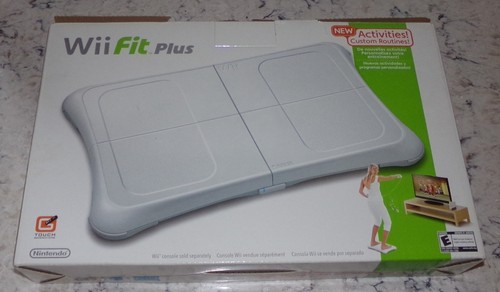 Nintendo wii fit plus - nintendo,