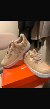 Nike Air Force 1 07 LV8