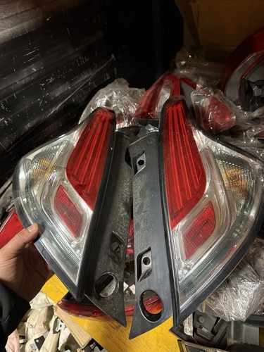 Coppia fanalini post lancia - fanalini,