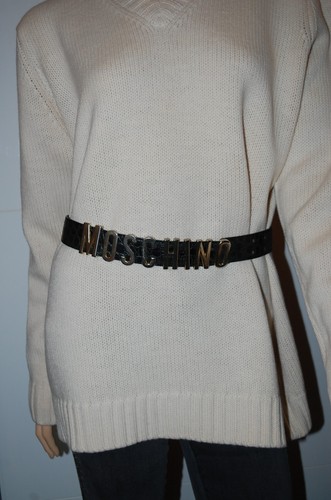 Moschino italy redwall - moschino,