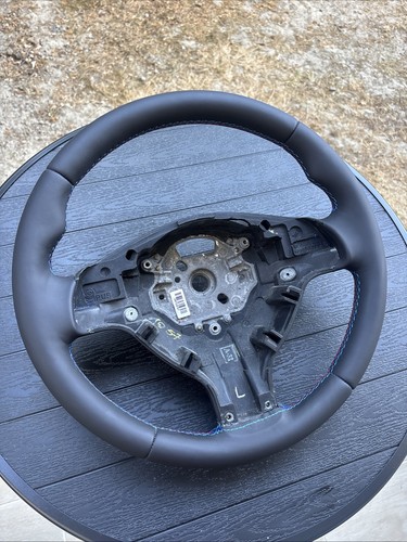 Volant cuir neuf sport - m,