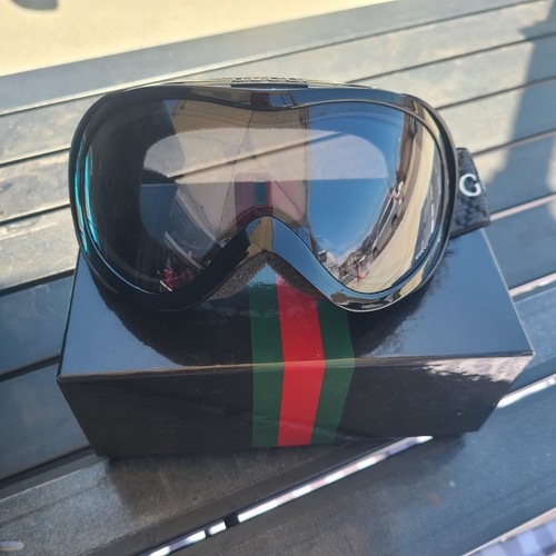Autentico gucci ski - autentico,