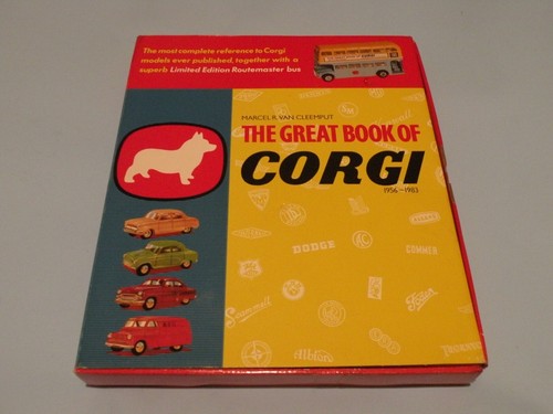 The great book - book, corgi