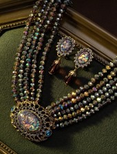 Set collana e orecchini