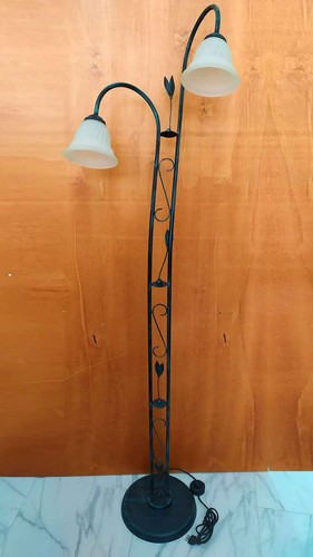 Piantana luci in - 2,