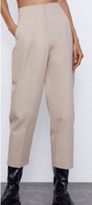 Pantaloni elasticizzati beige