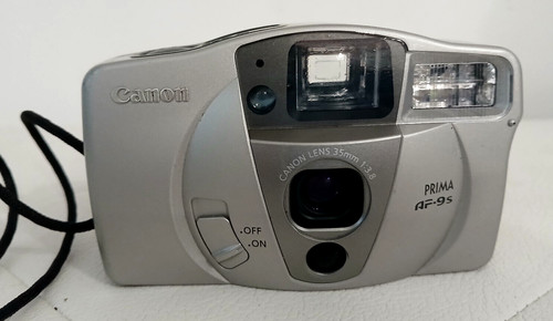 Fotocamera macchina - fotocamera,