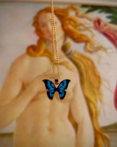 Collana con ciondolo farfalla - con,