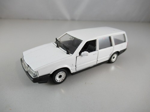 Polistil volvo 760 - 1:43,