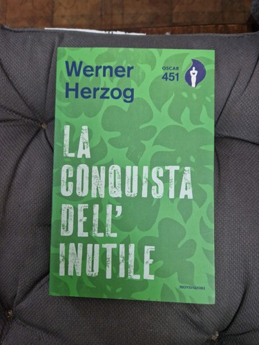 Conquista dell inutile - la, dell'inutile