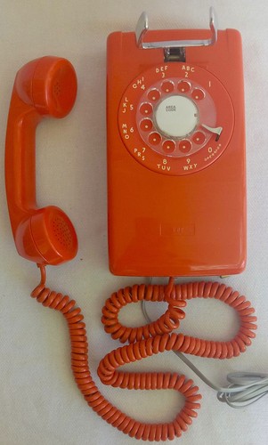Telefono antico itt arancione - telefono,