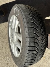 Gomme Per Yaris Lounge 1300 2016