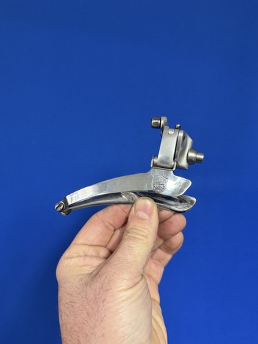 Deragliatore anteriore