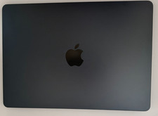 Apple MacBook Air 13" (2024)
