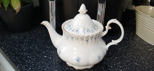 Royal albert memory lane - royal,