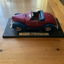 1940 FORD REPLICA FROM GOLDEN WHEEL DIE CAST