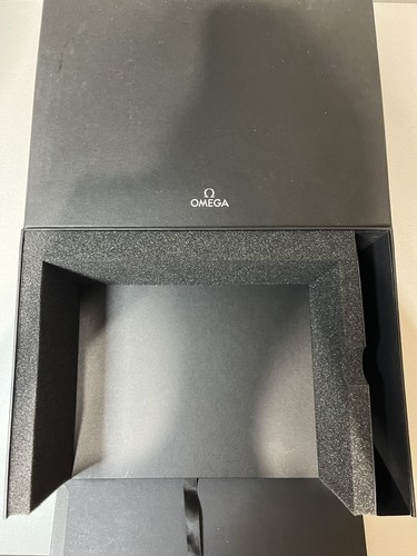 Omega moonwatch o - omega, Ω