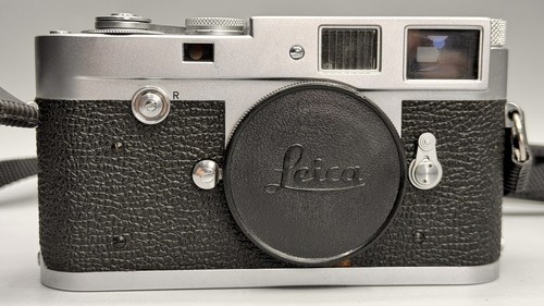Body leica anno secondo - leica,