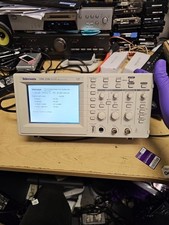 Tektronix TDS 210
