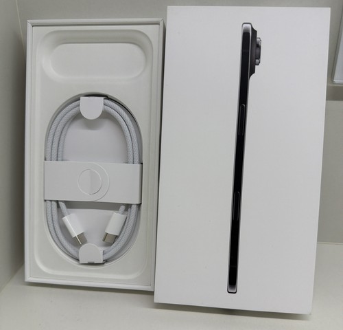 Apple a3517 iphone - air,, space