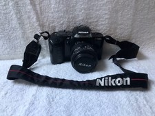 Appareil photo NIKON F-401 S + objectif AF NIKKOR 35-70 mm f : 3,3-4,5.
