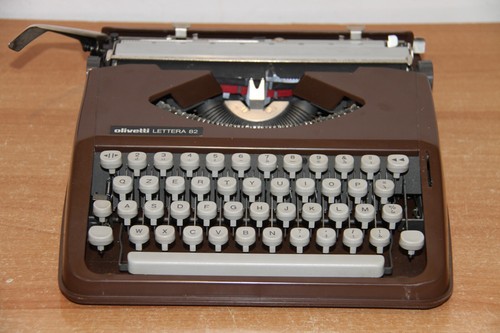 Macchina scrivere olivetti - macchina, da