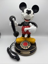 FIGURINA TELEFONO STILE