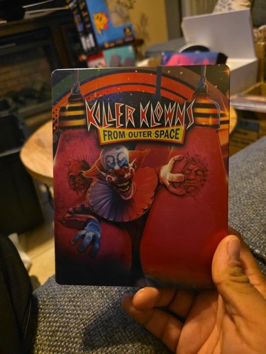 Killer klowns from - from, outer