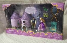 Disney Store aggrovigliato