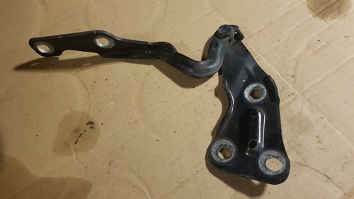 Cerniera cofano anteriore