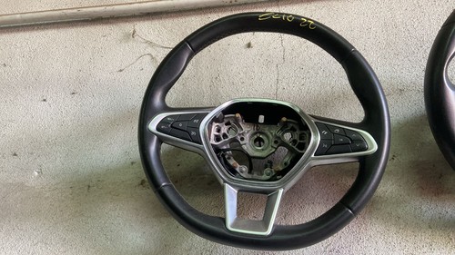 Volante renault clio - renault, 2019-2024