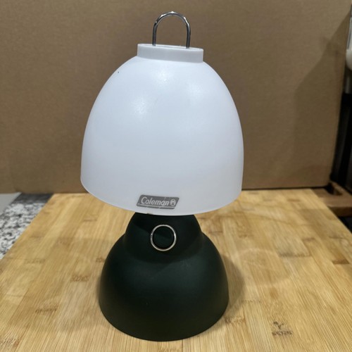 Coleman camping table - table, lamp