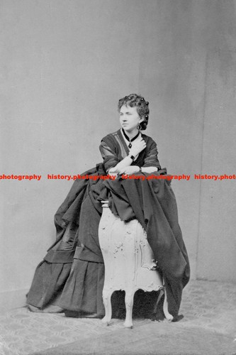 F014067 woman table - table, uk